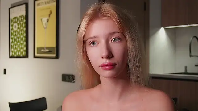 Sunnivaee Live XXX-chat