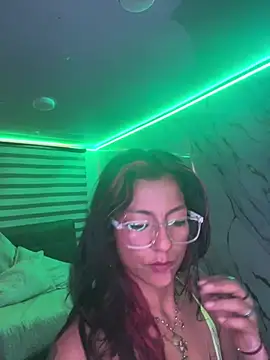 Chat +18 de SamathaMay ao vivo