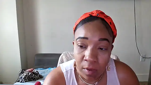 mzpretty444's Live XXX Chat