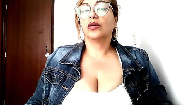 RossanaLionheart Live XXX Chat