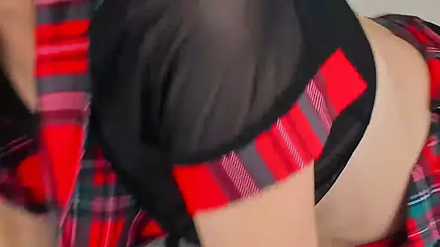 SkinnyDolly's Live XXX Chat