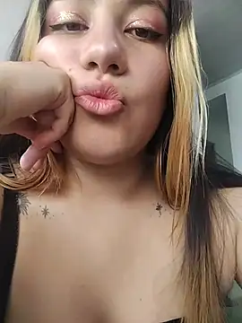 Chat +18 de samanthachop ao vivo