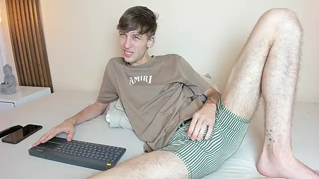 Онлайн чат XXX Max_saenz