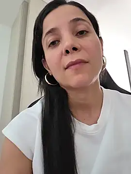 miaeyex Live XXX Chat