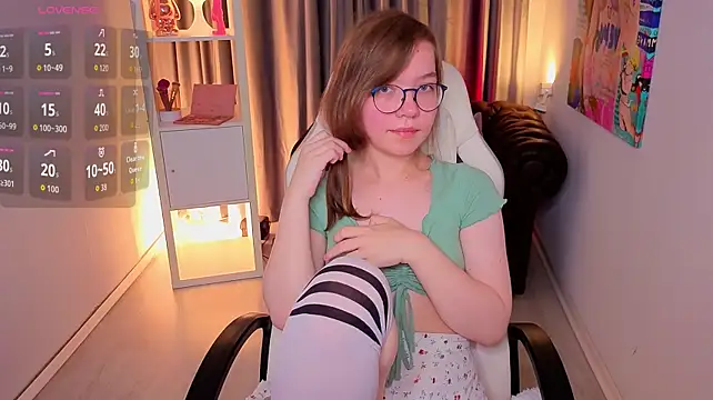 LiaBroock Chat XXX live