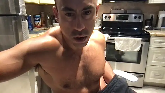 แชท XXX สดของ BigGuyMuscle