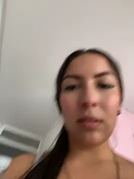 Julieth_ec_ – Naživo XXX chat
