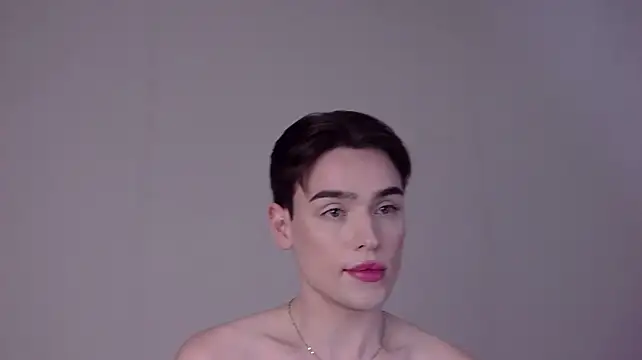RobbyCharming live XXX chat