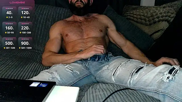 Masked_Bull38_UkのライブXXXチャット