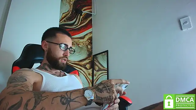Luke_davis01 现场XXX聊天