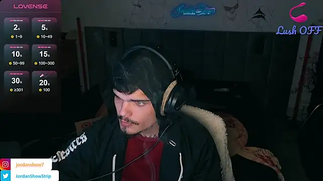 צ'אט XXX בשידור חי של JordanShow
