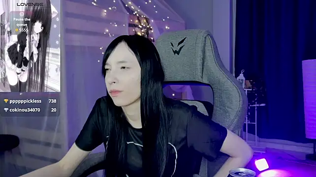 SeraphineSparda's Live XXX Chat