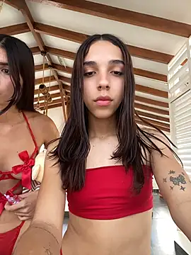 nikkydoll: απευθείας συνομιλία ΧΧΧ