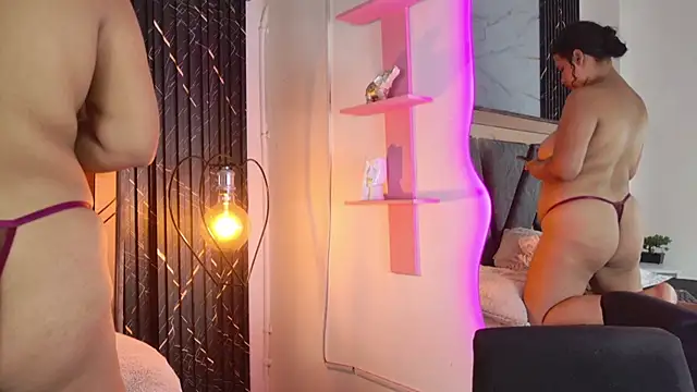 دردشة Heilly__ الجنسية المباشرة