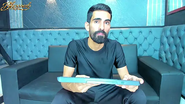 Andres_Bless Adlı Modelin Canlı XXX Sohbeti