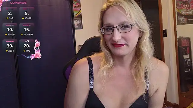 Savanah_Banana_ Pertunjukan Webcam