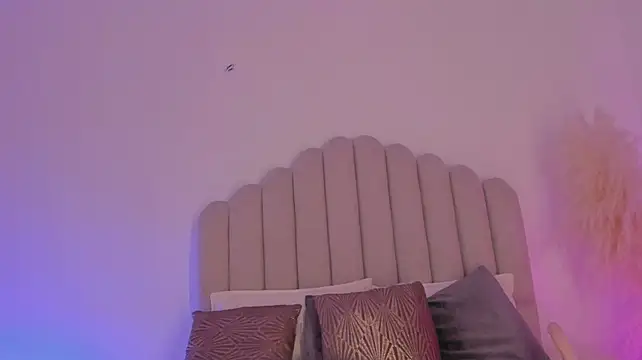Онлайн чат XXX valerysantos_