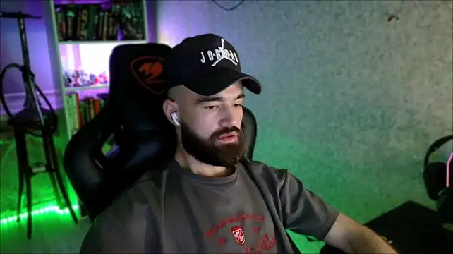 Chat XXX en directo de _Serious_Man