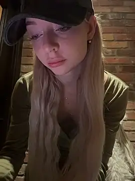 melissa_grr Adlı Modelin Canlı XXX Sohbeti