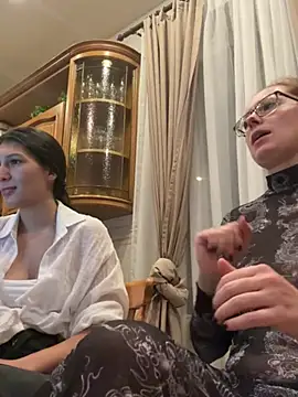 RussianGirls_ élő XXX-chatje