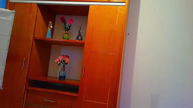 دردشة GoldennQueen_ الجنسية المباشرة