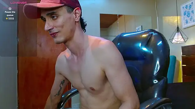 Chat XXX ao vivo de FelipeFriendly