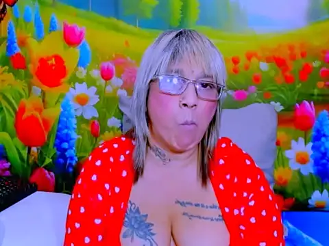 indianroxy Chat XXX in diretta