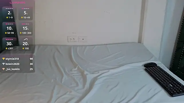 XXX chat uživo modela Jordii_Starck