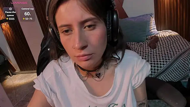دردشة nina_daft الجنسية المباشرة