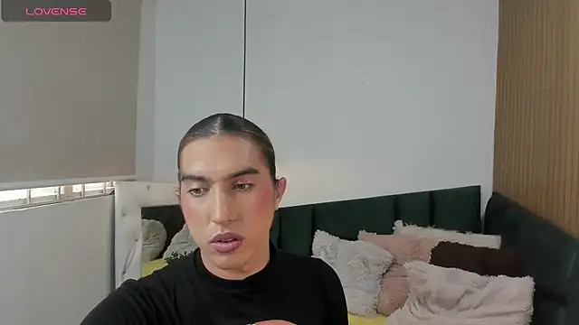 Chat +18 de Merlia ao vivo