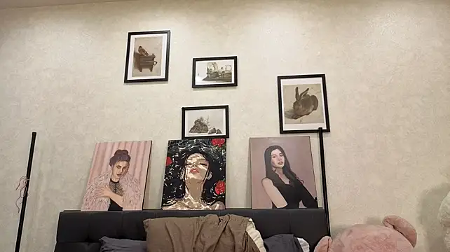 Онлайн чат XXX dolly_ll