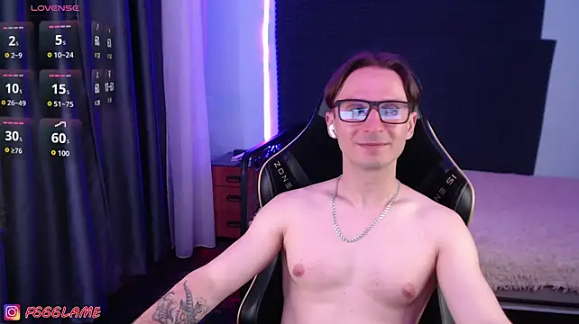 Chat XXX en directo de F666LAME