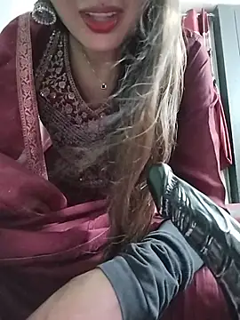 Noor_Darliing: απευθείας συνομιλία ΧΧΧ