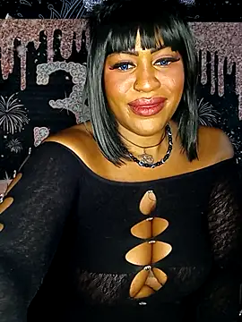 AmazonianMistress' Live XXX Chat