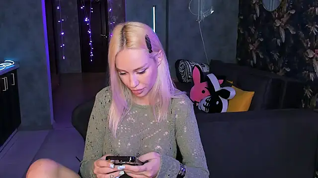 Blckmirrorr's Live XXX Chat