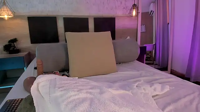 XXX chat uživo modela Sasha_Wolff