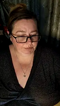 Iceprincess2bad4u Live XXX-chat