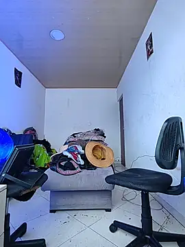 Chat XXX ao vivo de MARILYNKOVANOVA