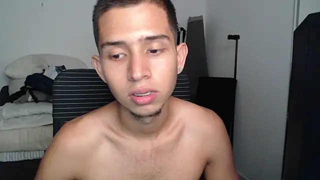 harold_18_ Chat XXX in diretta