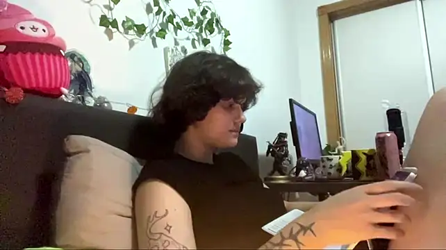 HeyFriren's Live XXX Chat