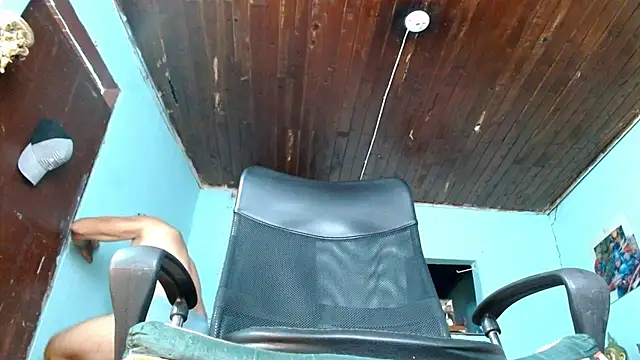 james_fausto_storm's Webcam Show
