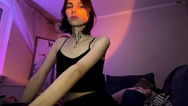 Chatroom XXX en direct de SweetFemBoyy