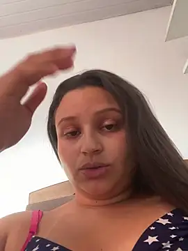 julia_moreira's Live XXX Chat