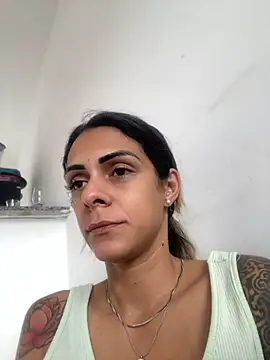 sabrinaneves XXX чат на живо