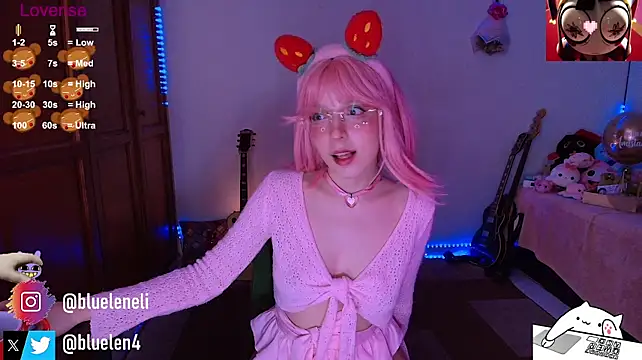 bluelen's Live XXX Chat