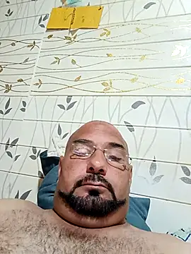 igor44oo Chat XXX live