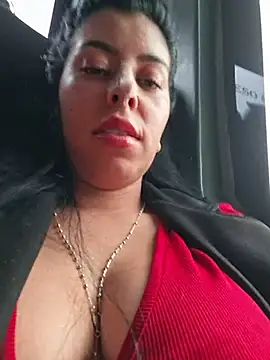 Luianna 现场XXX聊天