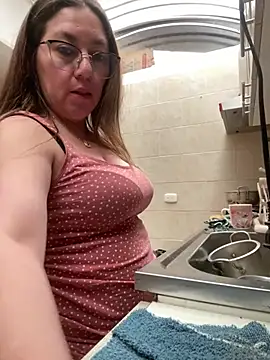 SCARLET-20 live XXX chat