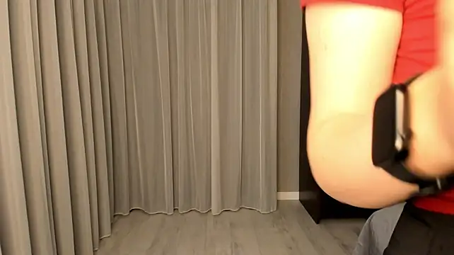 NobukoAhlm's Live XXX Chat