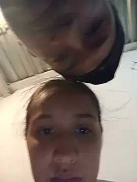 LatinosEnSintonia's Live XXX Chat